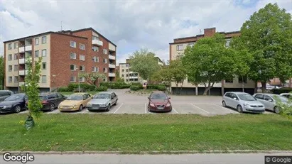 Lägenheter att hyra i Arboga - Bild från Google Street View Lägenheter att hyra i Arboga - Bild från Google Street View