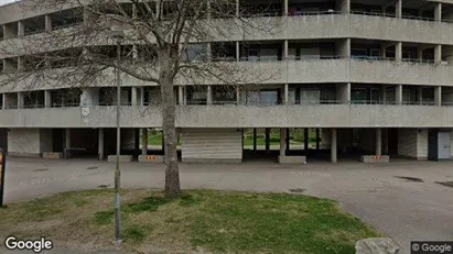 Lägenheter att hyra i Nyköping - Bild från Google Street View Lägenheter att hyra i Nyköping - Bild från Google Street View