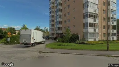 Lägenheter att hyra i Uddevalla - Bild från Google Street View Lägenheter att hyra i Uddevalla - Bild från Google Street View