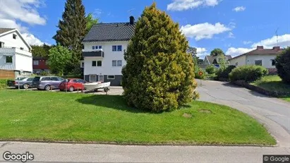 Lägenheter att hyra i Mark - Bild från Google Street View Lägenheter att hyra i Mark - Bild från Google Street View