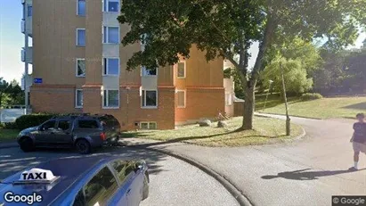 Lägenheter att hyra i Södertälje - Bild från Google Street View Lägenheter att hyra i Södertälje - Bild från Google Street View
