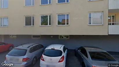 Lägenheter att hyra i Oxelösund - Bild från Google Street View Lägenheter att hyra i Oxelösund - Bild från Google Street View