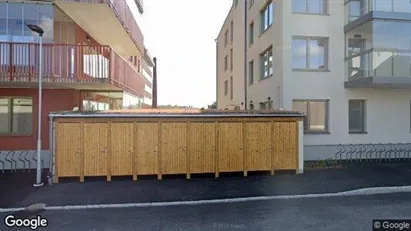 Lägenheter att hyra i Oskarshamn - Bild från Google Street View Lägenheter att hyra i Oskarshamn - Bild från Google Street View