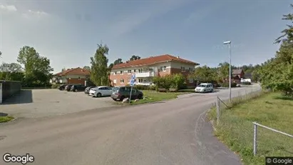 Lägenheter att hyra i Västerås - Bild från Google Street View Lägenheter att hyra i Västerås - Bild från Google Street View