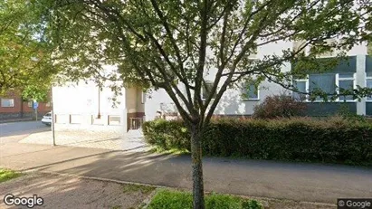 Lägenheter att hyra i Uppsala - Bild från Google Street View Lägenheter att hyra i Uppsala - Bild från Google Street View