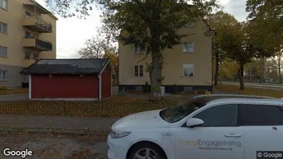 Lägenheter att hyra i Katrineholm - Bild från Google Street View Lägenheter att hyra i Katrineholm - Bild från Google Street View