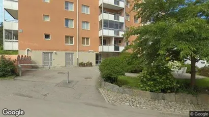 Lägenheter att hyra i Uddevalla - Bild från Google Street View Lägenheter att hyra i Uddevalla - Bild från Google Street View