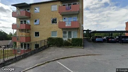 Lägenheter att hyra i Finspång - Bild från Google Street View Lägenheter att hyra i Finspång - Bild från Google Street View