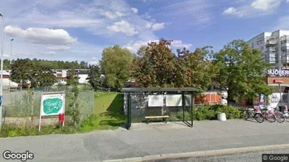 Lägenheter att hyra i Sollentuna - Bild från Google Street View Lägenheter att hyra i Sollentuna - Bild från Google Street View
