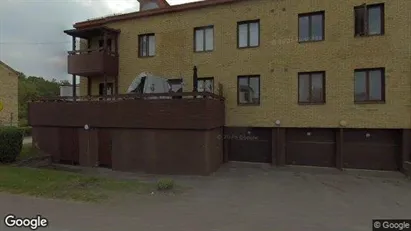 Lägenheter att hyra i Kungsör - Bild från Google Street View Lägenheter att hyra i Kungsör - Bild från Google Street View
