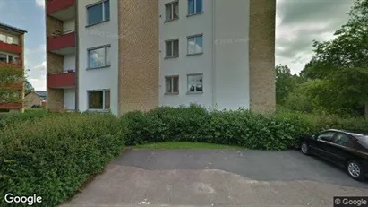 Lägenheter att hyra i Älmhult - Bild från Google Street View Lägenheter att hyra i Älmhult - Bild från Google Street View