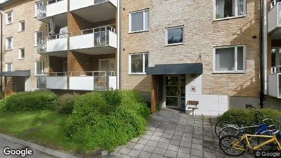 Lägenheter att hyra i Sandviken - Bild från Google Street View Lägenheter att hyra i Sandviken - Bild från Google Street View