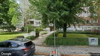 Lägenheter att hyra i Solna - Bild från Google Street View Lägenheter att hyra i Solna - Bild från Google Street View