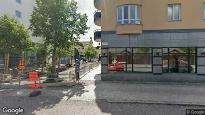 Lägenheter att hyra i Katrineholm - Bild från Google Street View Lägenheter att hyra i Katrineholm - Bild från Google Street View