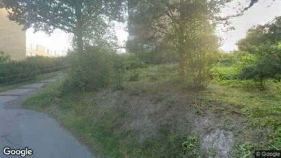 Lägenheter att hyra i Finspång - Bild från Google Street View Lägenheter att hyra i Finspång - Bild från Google Street View