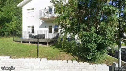 Lägenheter att hyra i Södertälje - Bild från Google Street View Lägenheter att hyra i Södertälje - Bild från Google Street View