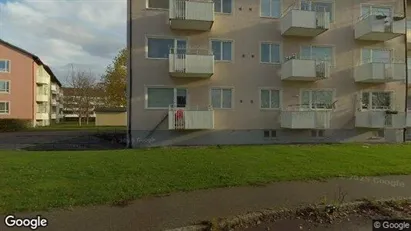Lägenheter att hyra i Kalmar - Bild från Google Street View Lägenheter att hyra i Kalmar - Bild från Google Street View