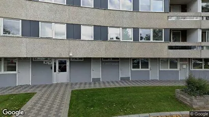 Lägenheter att hyra i Karlskrona - Bild från Google Street View Lägenheter att hyra i Karlskrona - Bild från Google Street View