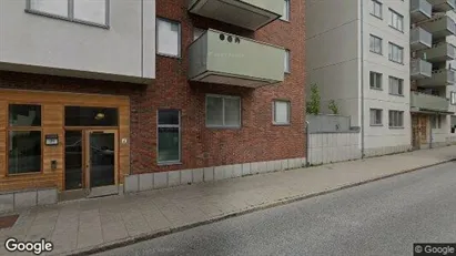 Lägenheter att hyra i Södertälje - Bild från Google Street View Lägenheter att hyra i Södertälje - Bild från Google Street View