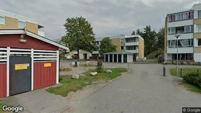 Lägenheter att hyra i Finspång - Bild från Google Street View Lägenheter att hyra i Finspång - Bild från Google Street View