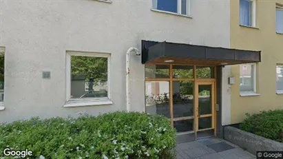 Lägenheter att hyra i Sollentuna - Bild från Google Street View Lägenheter att hyra i Sollentuna - Bild från Google Street View