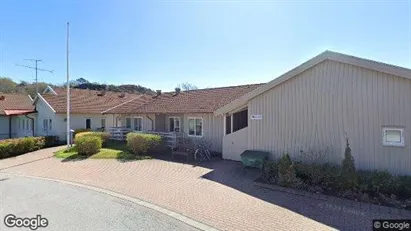 Lägenheter att hyra i Lysekil - Bild från Google Street View Lägenheter att hyra i Lysekil - Bild från Google Street View