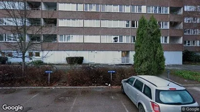 Lägenheter att hyra i Västerås - Bild från Google Street View Lägenheter att hyra i Västerås - Bild från Google Street View