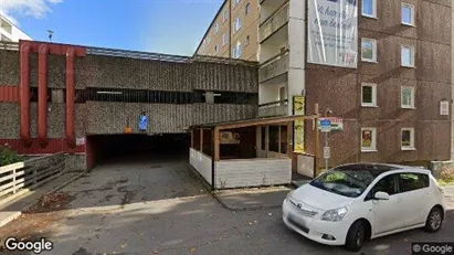 Lägenheter att hyra i Uddevalla - Bild från Google Street View Lägenheter att hyra i Uddevalla - Bild från Google Street View