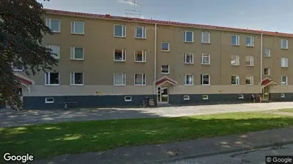 Lägenheter att hyra i Surahammar - Bild från Google Street View Lägenheter att hyra i Surahammar - Bild från Google Street View