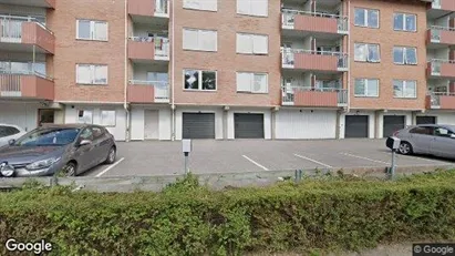 Lägenheter att hyra i Finspång - Bild från Google Street View Lägenheter att hyra i Finspång - Bild från Google Street View