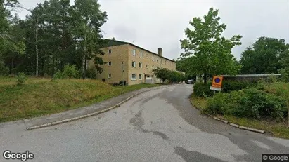 Lägenheter att hyra i Strängnäs - Bild från Google Street View Lägenheter att hyra i Strängnäs - Bild från Google Street View