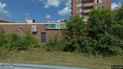 Lägenheter att hyra i Västerås - Bild från Google Street View Lägenheter att hyra i Västerås - Bild från Google Street View