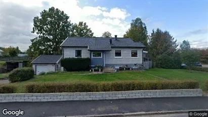 Lägenheter att hyra i Emmaboda - Bild från Google Street View Lägenheter att hyra i Emmaboda - Bild från Google Street View