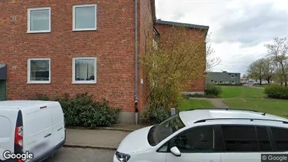 Lägenheter att hyra i Halmstad - Bild från Google Street View Lägenheter att hyra i Halmstad - Bild från Google Street View