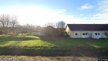 Lägenheter att hyra i Trollhättan - Bild från Google Street View Lägenheter att hyra i Trollhättan - Bild från Google Street View