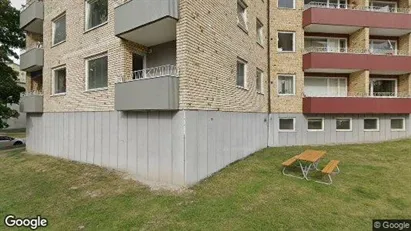 Lägenheter att hyra i Västerås - Bild från Google Street View Lägenheter att hyra i Västerås - Bild från Google Street View