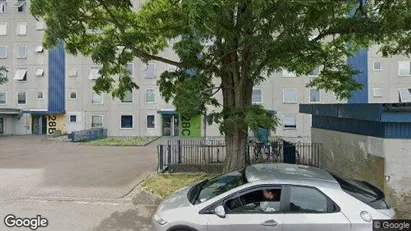 Lägenheter att hyra i Rosengård - Bild från Google Street View Lägenheter att hyra i Rosengård - Bild från Google Street View