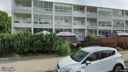 Lägenheter att hyra i Fosie - Bild från Google Street View Lägenheter att hyra i Fosie - Bild från Google Street View