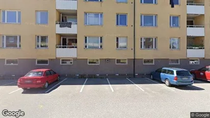 Lägenheter att hyra i Katrineholm - Bild från Google Street View Lägenheter att hyra i Katrineholm - Bild från Google Street View