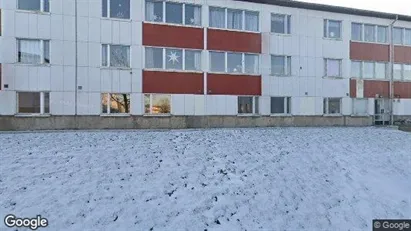 Lägenheter att hyra i Stenungsund - Bild från Google Street View Lägenheter att hyra i Stenungsund - Bild från Google Street View