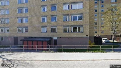 Lägenheter att hyra i Nacka - Bild från Google Street View Lägenheter att hyra i Nacka - Bild från Google Street View
