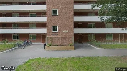 Lägenheter att hyra i Huddinge - Bild från Google Street View