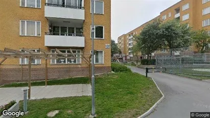 Lägenheter att hyra i Huddinge - Bild från Google Street View