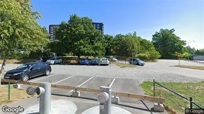 Lägenheter att hyra i Huddinge - Bild från Google Street View