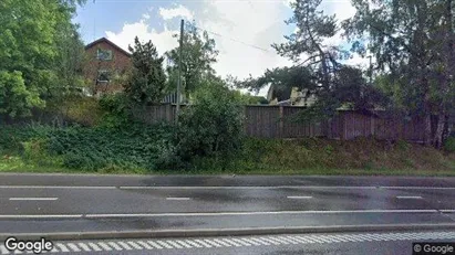 Lägenheter att hyra i Huddinge - Bild från Google Street View