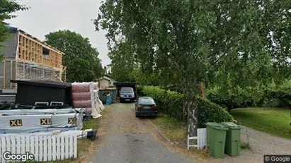Lägenheter att hyra i Huddinge - Bild från Google Street View