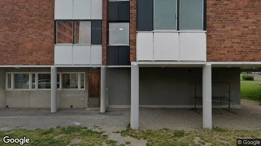Lägenheter att hyra i Huddinge - Bild från Google Street View