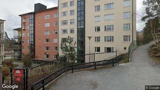 Lägenheter att hyra i Huddinge - Bild från Google Street View