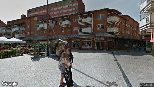 Lägenheter att hyra i Huddinge - Bild från Google Street View