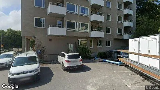 Lägenheter att hyra i Huddinge - Bild från Google Street View